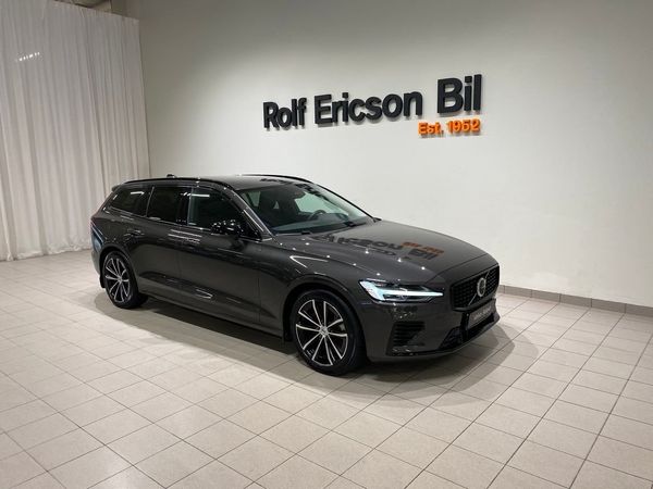 Volvo V60 T6 Plus Dark Nordic Edition - 2025