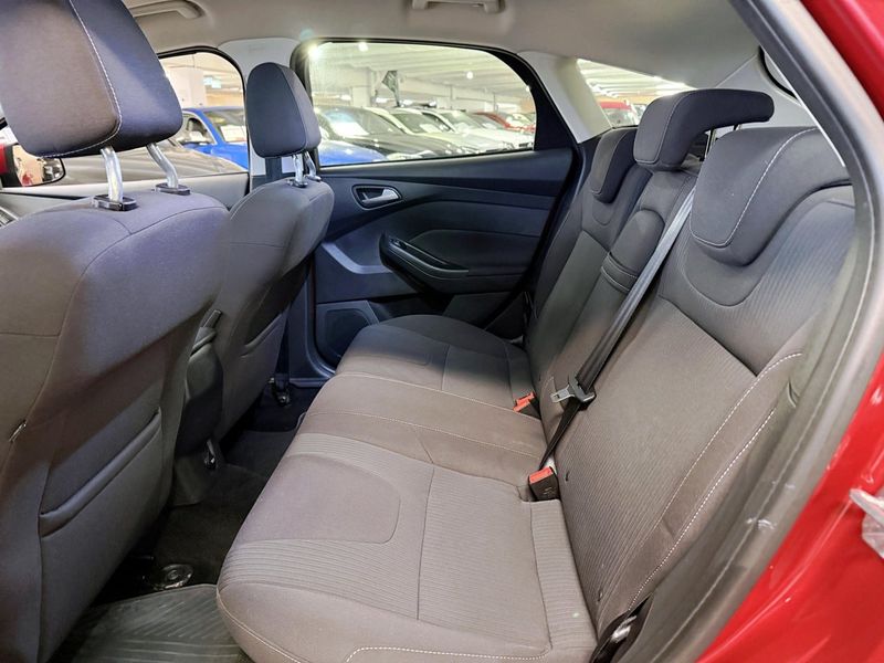 Ford Focus bild 11