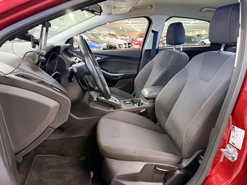Ford Focus bild 9