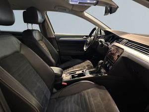 Volkswagen Passat bild 10