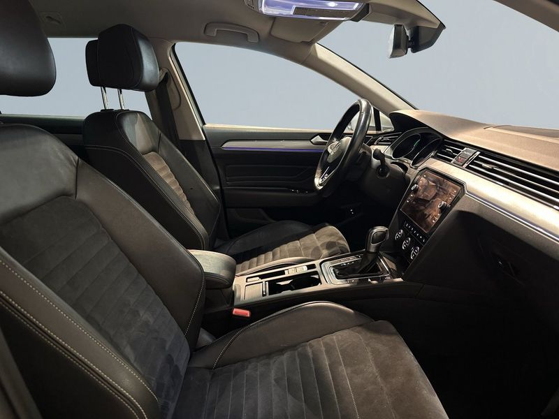 Volkswagen Passat bild 10