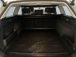 Volkswagen Passat bild 12