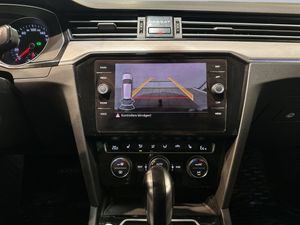 Volkswagen Passat bild 11