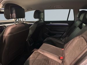Volkswagen Passat bild 13