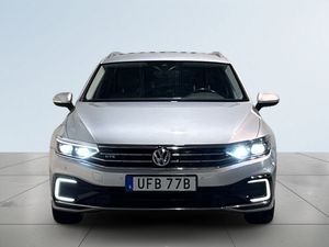 Volkswagen Passat bild 2