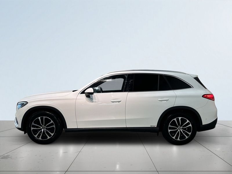 Mercedes GLC200 bild 4