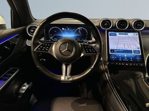 Mercedes GLC200 bild 9