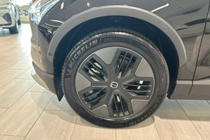 Volvo EX30 bild 19