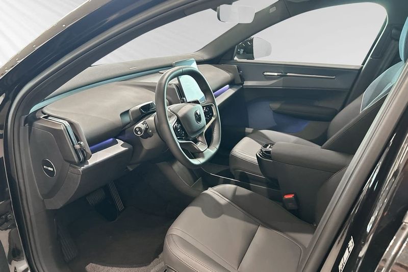 Volvo EX30 bild 7