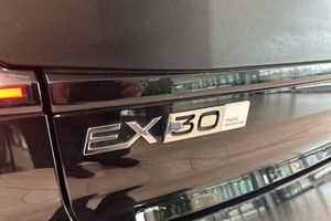 Volvo EX30 bild 14