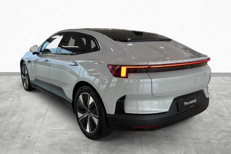 Polestar 4 bild 8