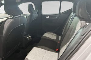 Volvo XC40 bild 8
