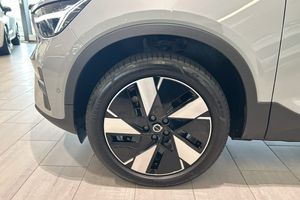 Volvo EX40 bild 16