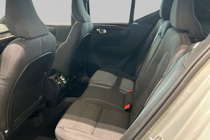 Volvo EX40 bild 8