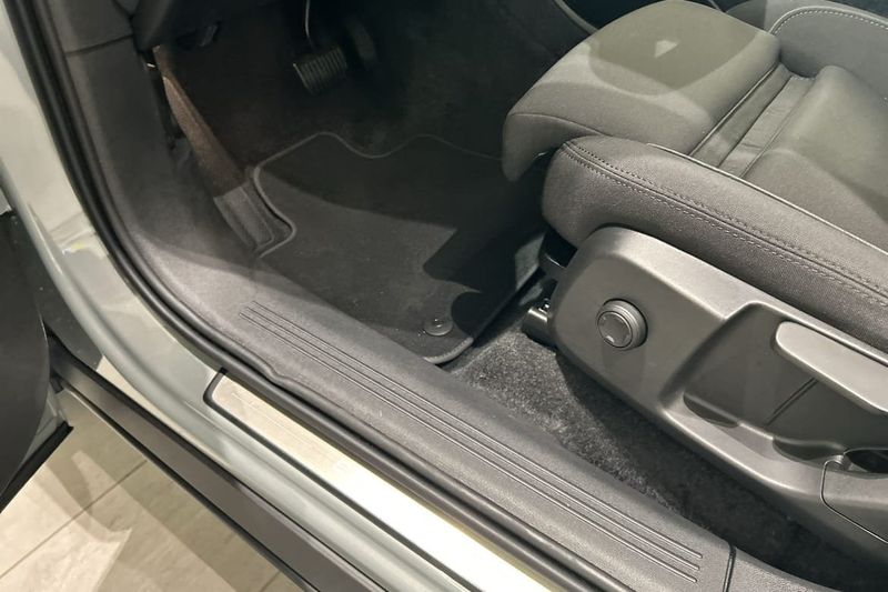 Volvo EX40 bild 18