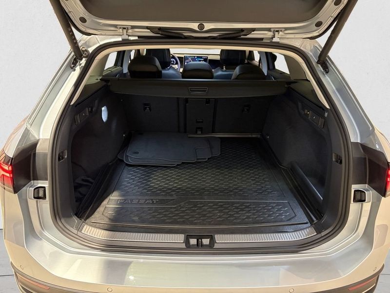 Volkswagen Passat bild 12