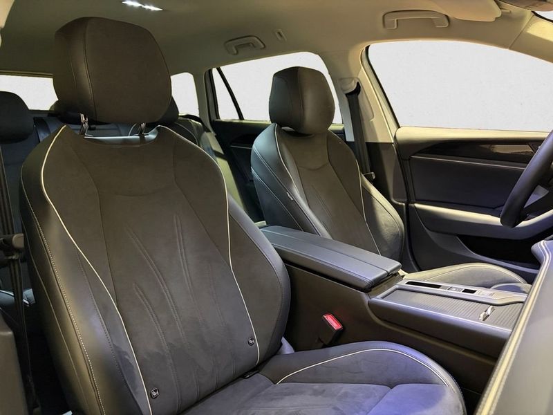 Volkswagen Passat bild 11