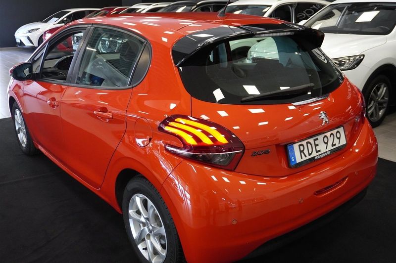 Peugeot 208 bild 7