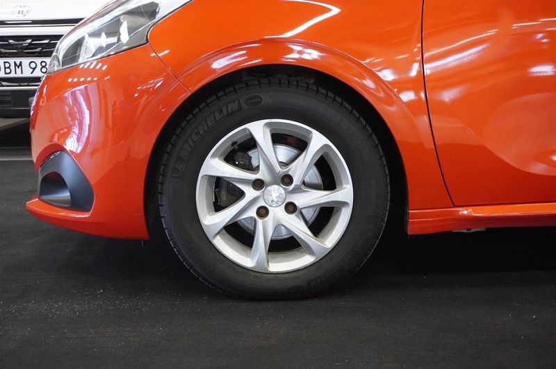 Peugeot 208 bild 3