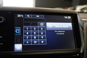 Peugeot 208 bild 15