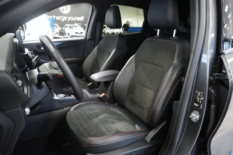 Ford Kuga bild 11