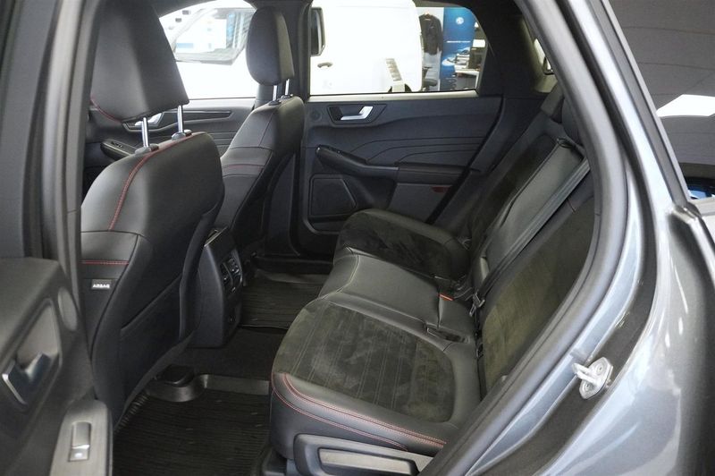 Ford Kuga bild 13