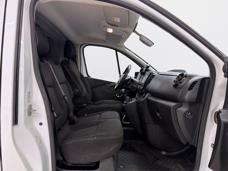 Opel Vivaro bild 12