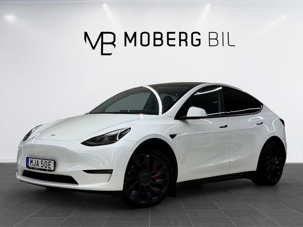Tesla Model Y Performance 534hk Drag 21" Pano B-Kamera Navi - 2024