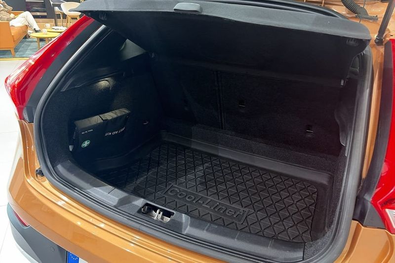 Volvo V40 bild 12