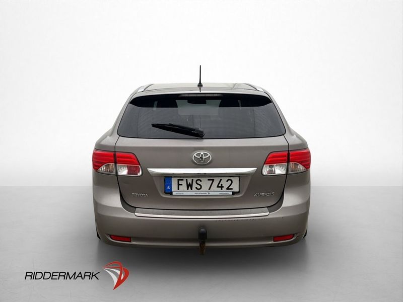 Toyota Avensis bild 7
