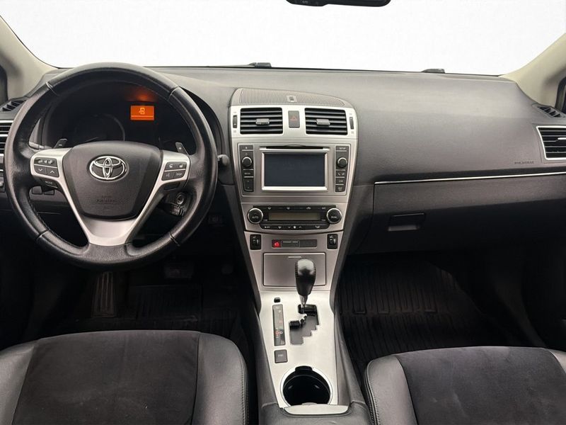 Toyota Avensis bild 13
