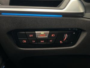 BMW 330 bild 14