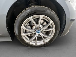 BMW 330 bild 37