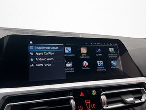 BMW 330 bild 22