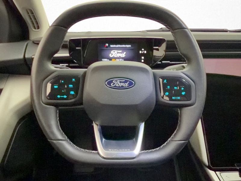 Ford Explorer bild 14