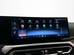 BMW i4 bild 24
