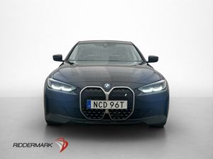 BMW i4 bild 2