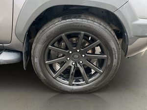 Toyota Hilux bild 32