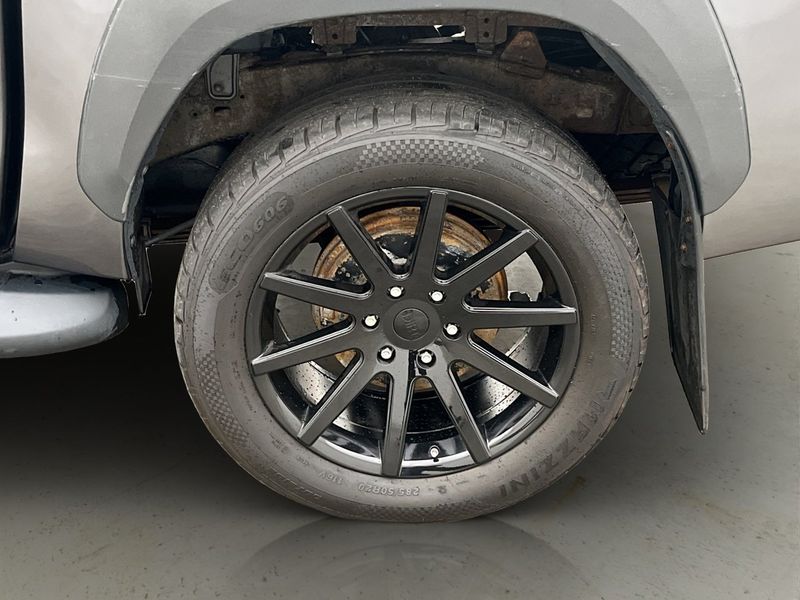 Toyota Hilux bild 29