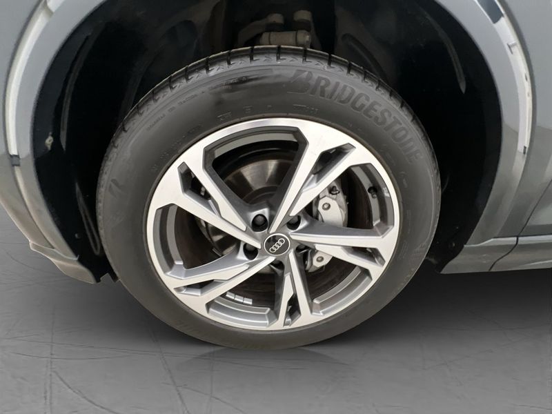 Audi Q6 e-tron bild 38