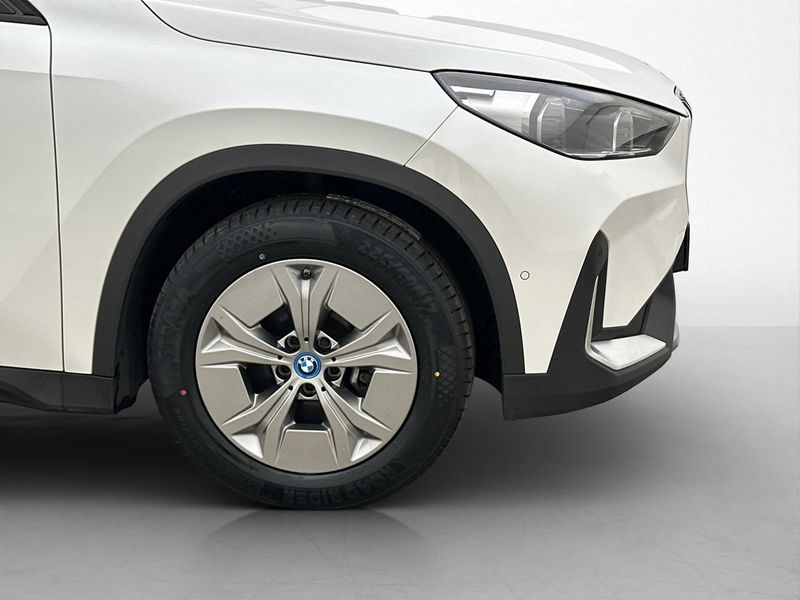 BMW iX1 bild 33