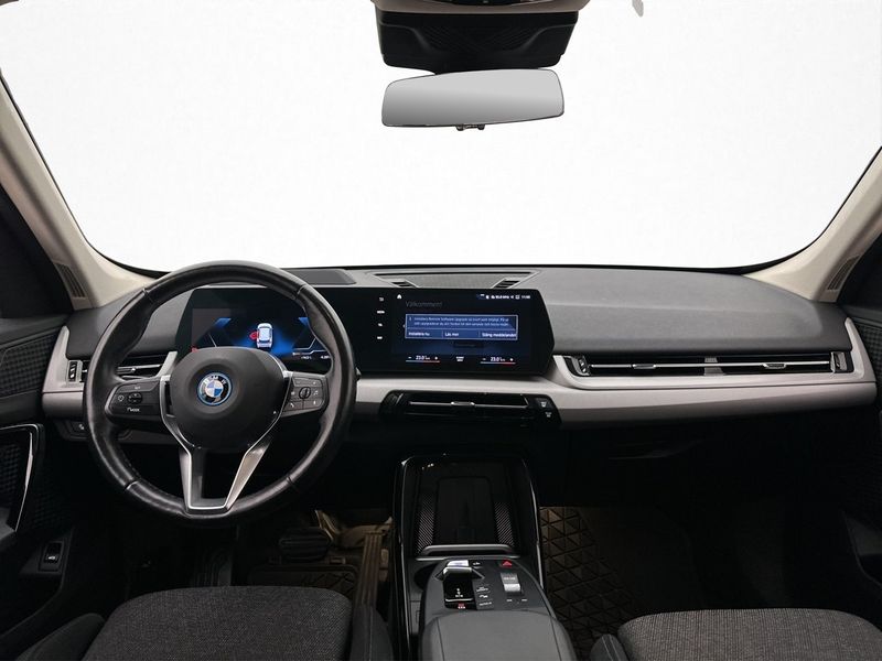 BMW iX1 bild 13