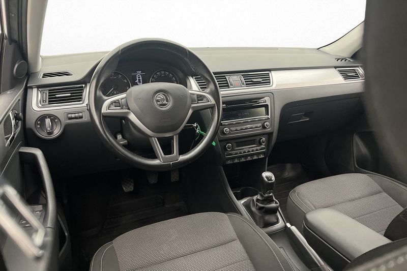 Skoda Rapid bild 9