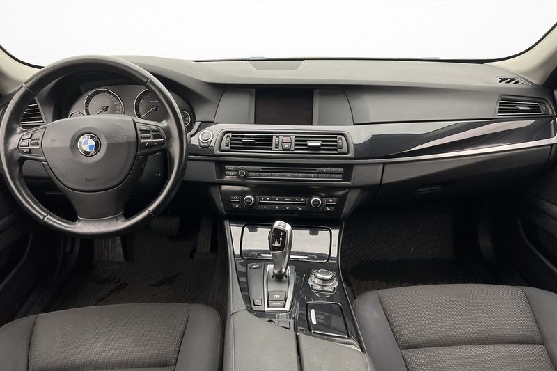 BMW 523 bild 10