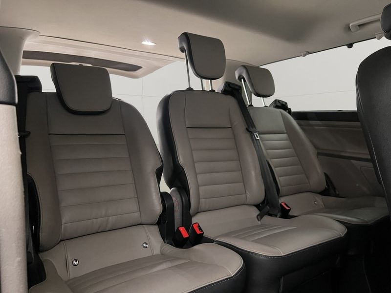 Ford Tourneo Custom bild 24
