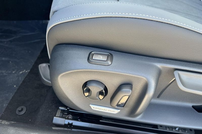 Volkswagen Passat bild 13