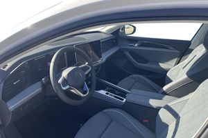Volkswagen Passat bild 7