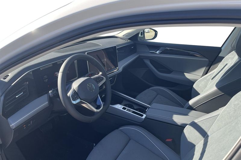 Volkswagen Passat bild 7