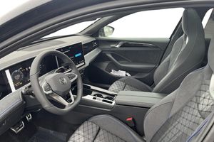 Volkswagen Passat bild 7