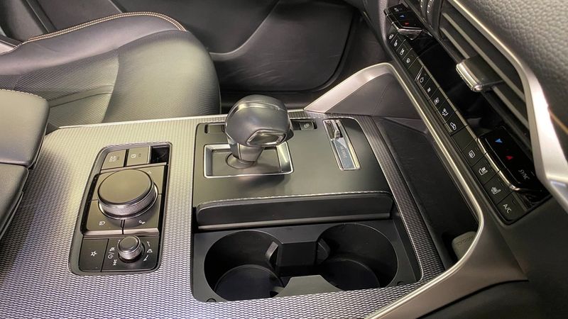 Mazda CX-60 bild 8